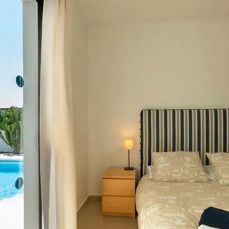 Jacks Place Playablanca Pool ヴィラ *