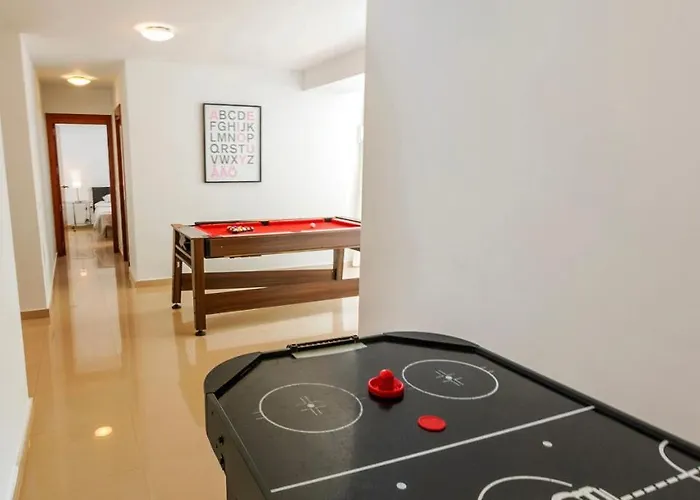 Jacks Place Playablanca Pool فيلة